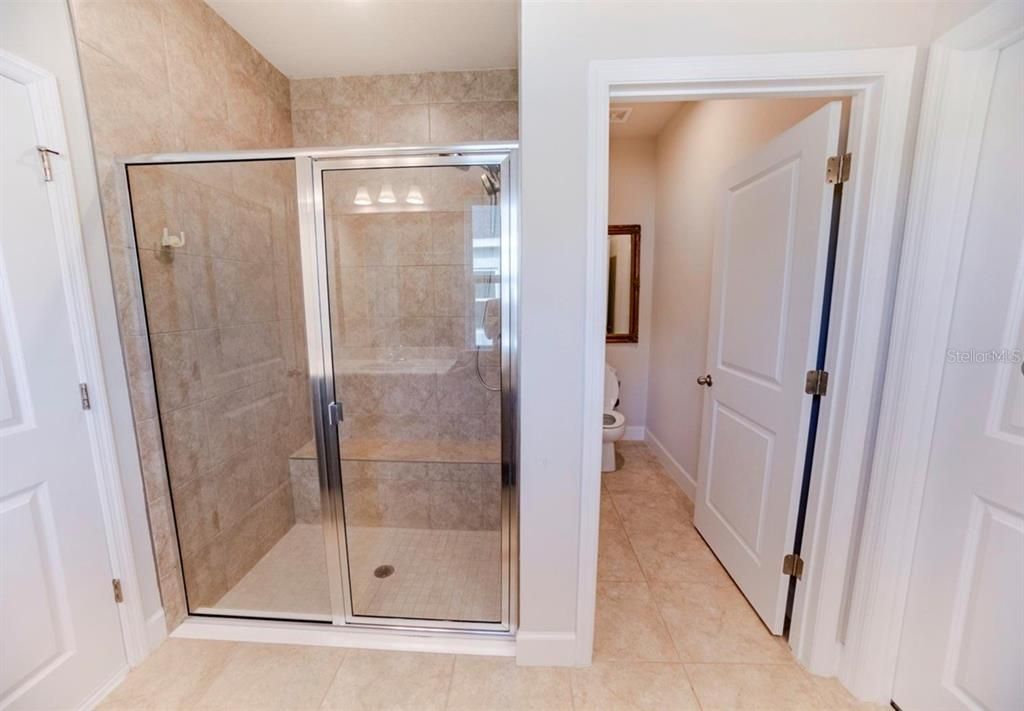 For Sale: $369,900 (4 beds, 2 baths, 2017 Square Feet)