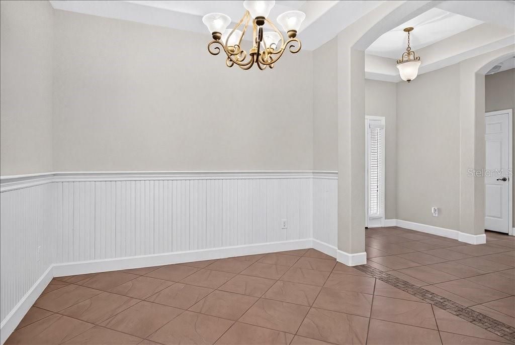 На продажу: $424,900 (3 спален, 2 ванн, 1995 Квадратных фут)