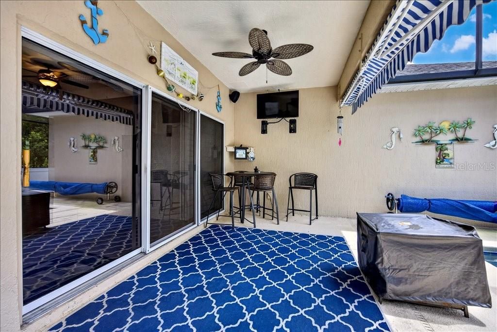На продажу: $424,900 (3 спален, 2 ванн, 1995 Квадратных фут)