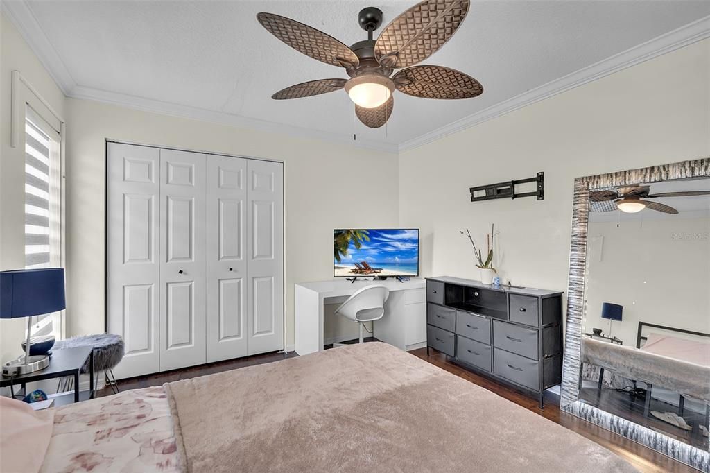 For Sale: $599,000 (3 beds, 2 baths, 1945 Square Feet)