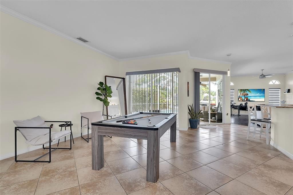 For Sale: $599,000 (3 beds, 2 baths, 1945 Square Feet)