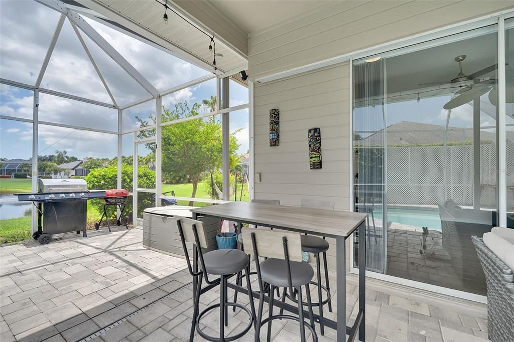 For Sale: $599,000 (3 beds, 2 baths, 1945 Square Feet)