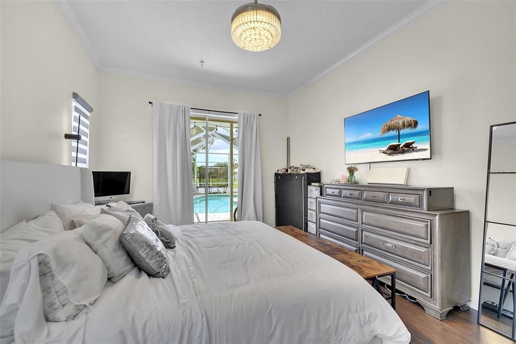 For Sale: $599,000 (3 beds, 2 baths, 1945 Square Feet)