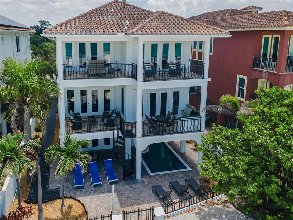 На продажу: $4,995,000 (5 спален, 4 ванн, 4988 Квадратных фут)