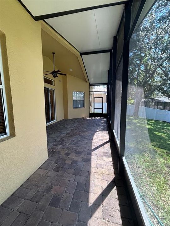 For Rent: $3,000 (4 beds, 3 baths, 2537 Square Feet)