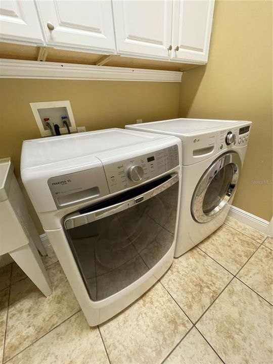 For Rent: $3,000 (4 beds, 3 baths, 2537 Square Feet)