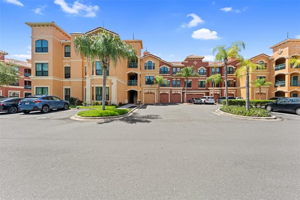 For Sale: $232,500 (2 beds, 2 baths, 1309 Square Feet)
