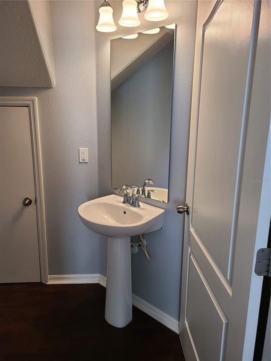 En Venta: $199,900 (3 camas, 2 baños, 1302 Pies cuadrados)