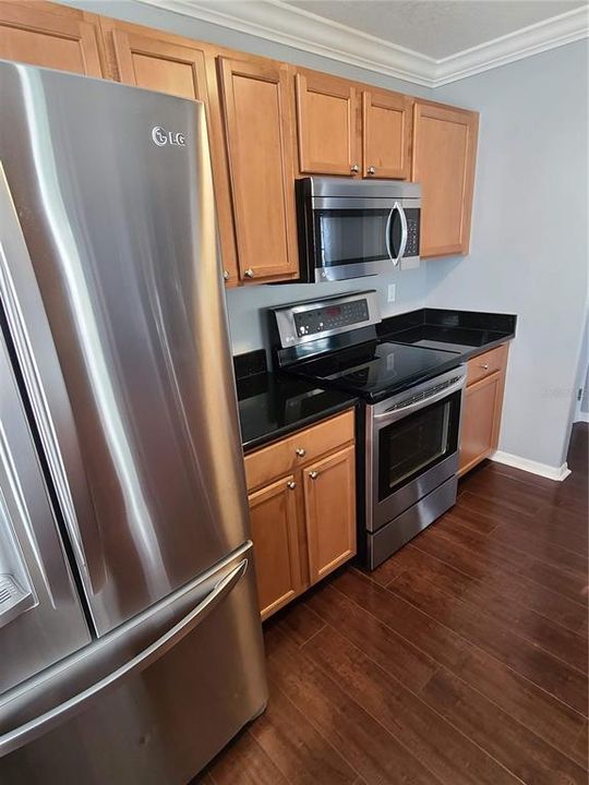 En Venta: $199,900 (3 camas, 2 baños, 1302 Pies cuadrados)