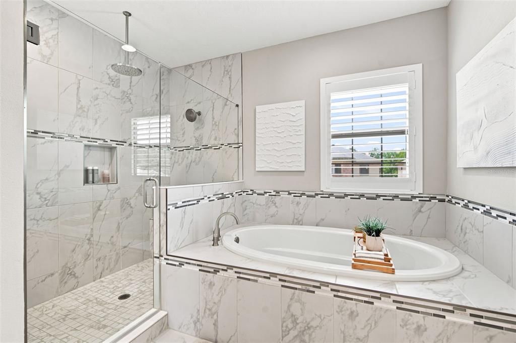 For Sale: $775,000 (5 beds, 4 baths, 3567 Square Feet)
