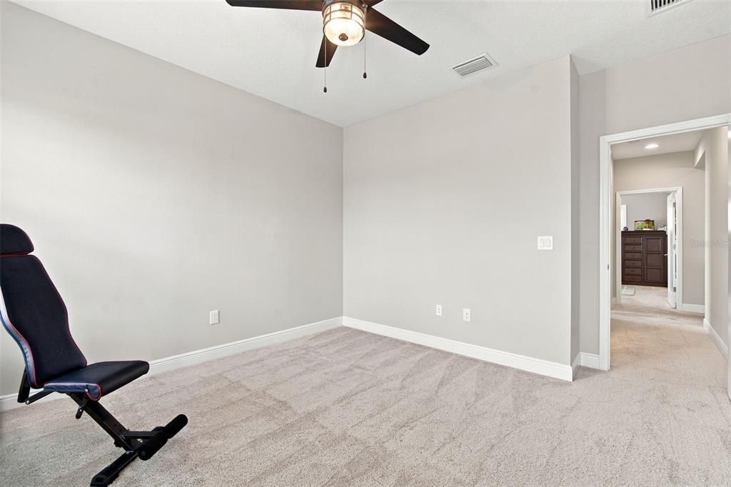 For Sale: $775,000 (5 beds, 4 baths, 3567 Square Feet)