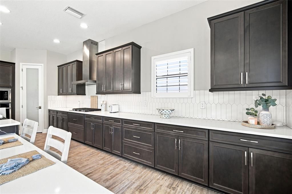 For Sale: $775,000 (5 beds, 4 baths, 3567 Square Feet)