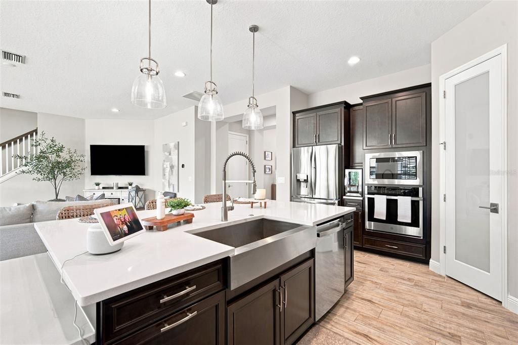 For Sale: $775,000 (5 beds, 4 baths, 3567 Square Feet)