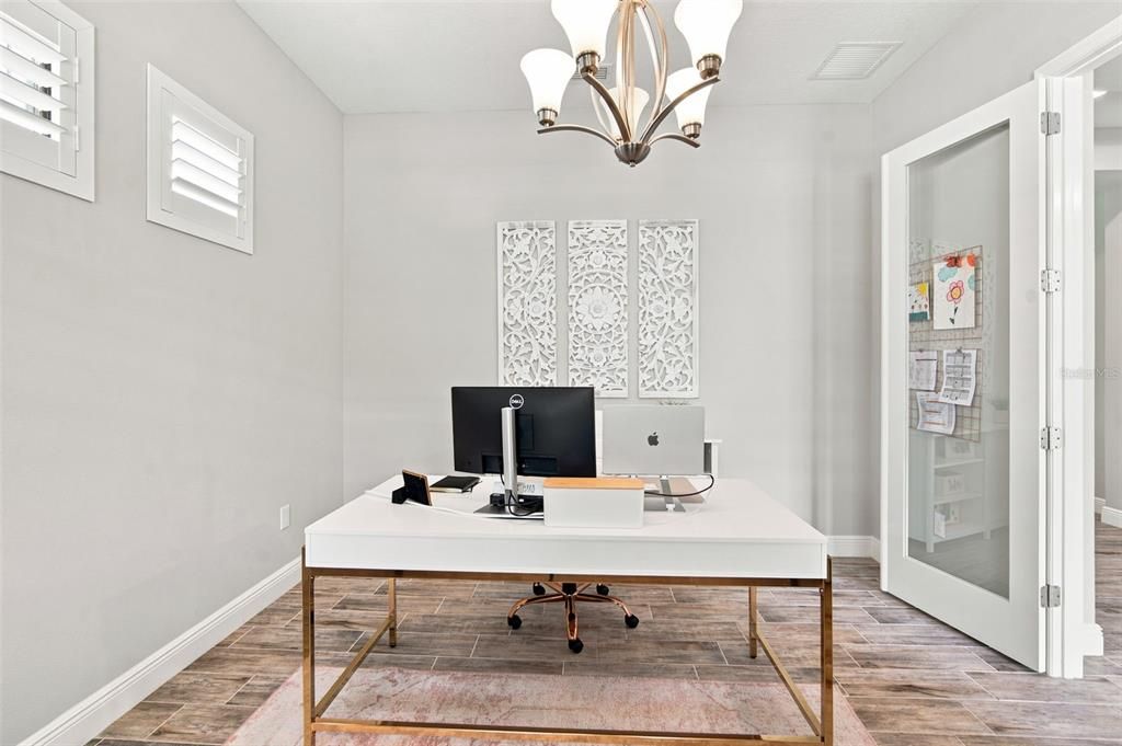 For Sale: $775,000 (5 beds, 4 baths, 3567 Square Feet)