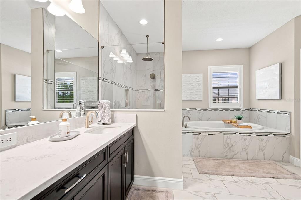 For Sale: $775,000 (5 beds, 4 baths, 3567 Square Feet)