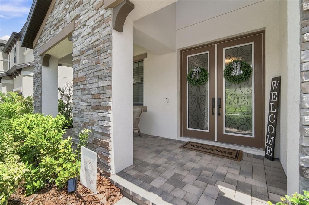 For Sale: $775,000 (5 beds, 4 baths, 3567 Square Feet)