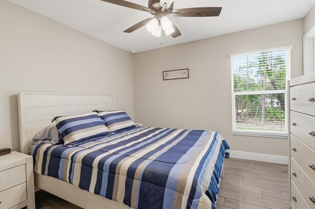 For Sale: $449,000 (3 beds, 2 baths, 1829 Square Feet)