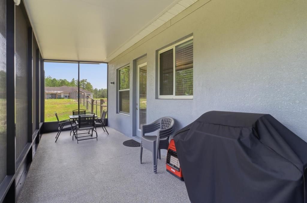 For Sale: $449,000 (3 beds, 2 baths, 1829 Square Feet)