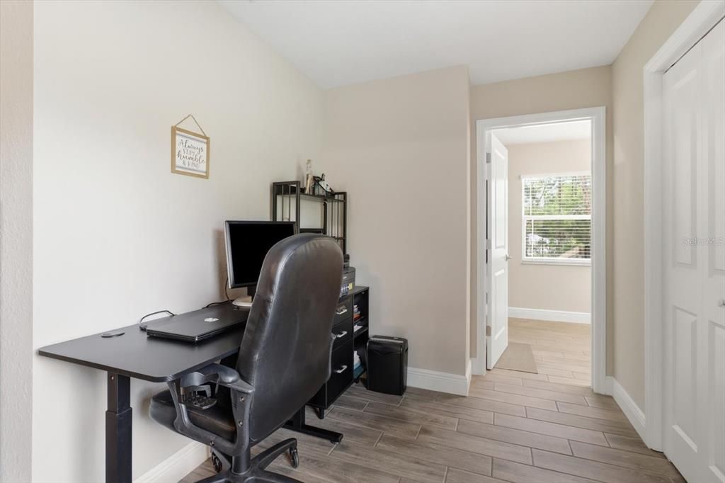 For Sale: $449,000 (3 beds, 2 baths, 1829 Square Feet)