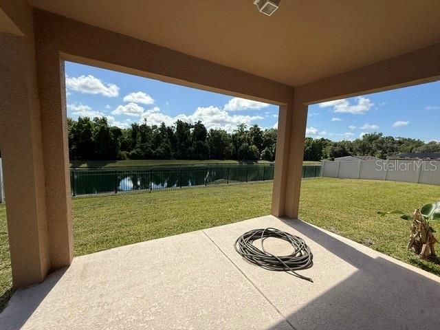 En Venta: $421,000 (4 camas, 3 baños, 2664 Pies cuadrados)