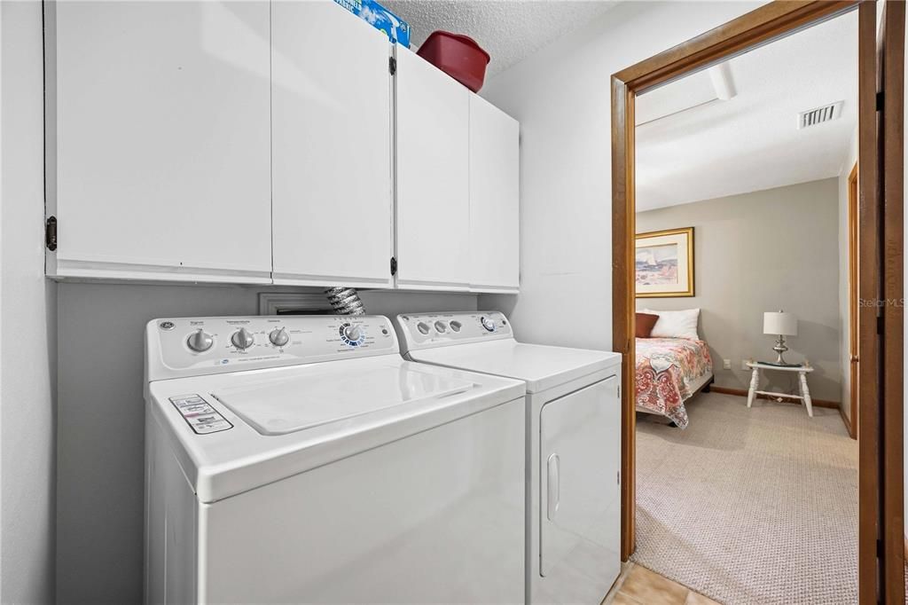 For Sale: $169,000 (2 beds, 2 baths, 1280 Square Feet)