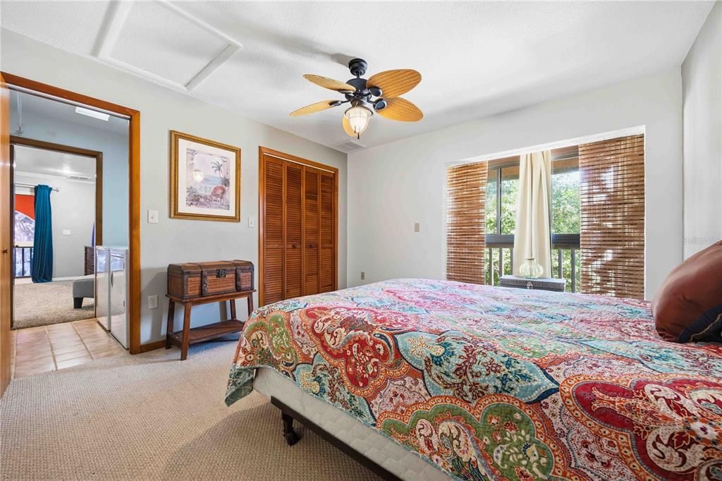 For Sale: $169,000 (2 beds, 2 baths, 1280 Square Feet)