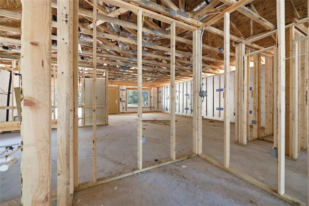 For Sale: $249,900 (2 beds, 2 baths, 1353 Square Feet)