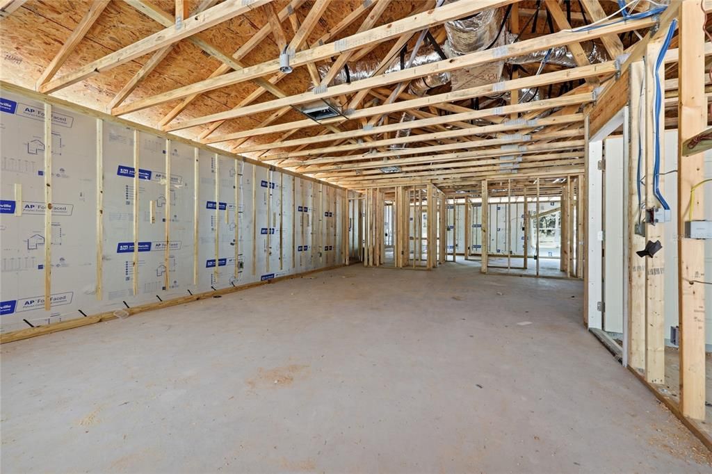 For Sale: $249,900 (2 beds, 2 baths, 1353 Square Feet)