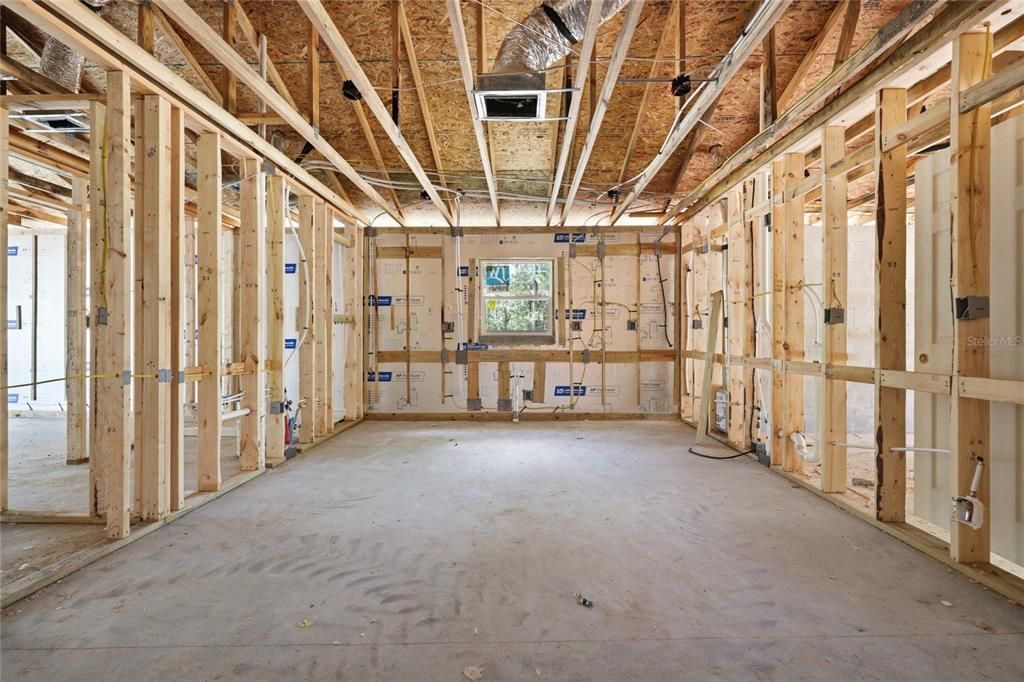 For Sale: $249,900 (2 beds, 2 baths, 1353 Square Feet)