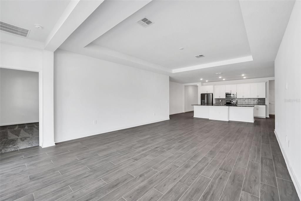 For Rent: $3,100 (4 beds, 3 baths, 2911 Square Feet)