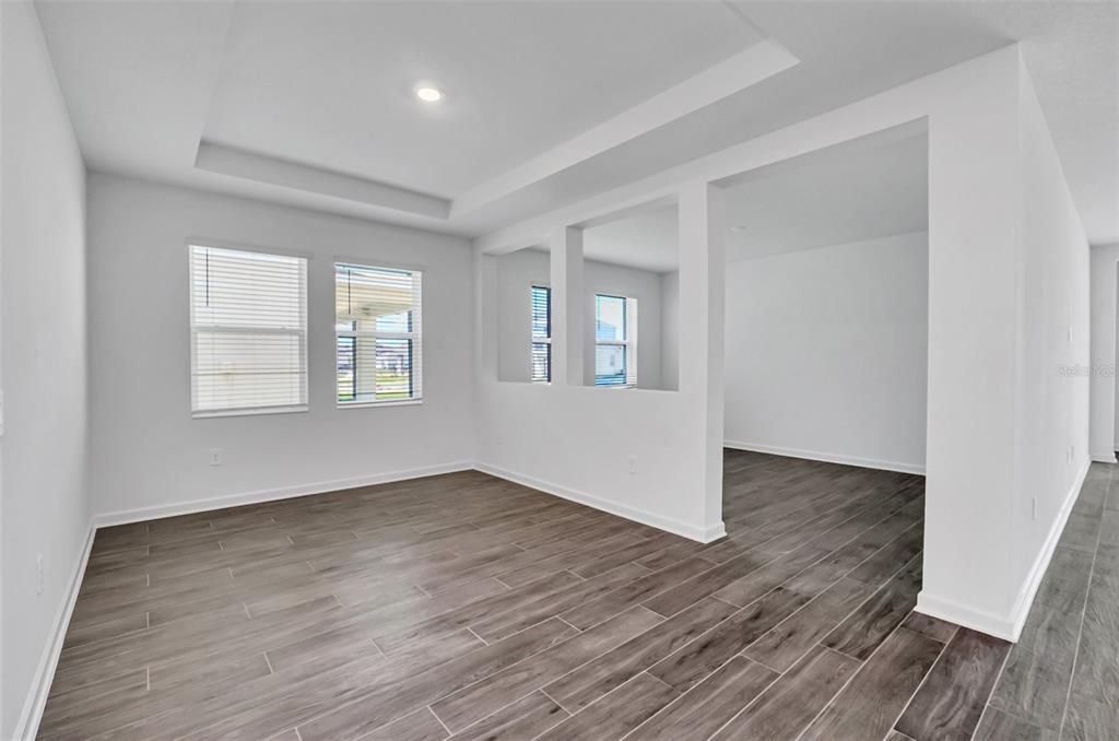 For Rent: $3,100 (4 beds, 3 baths, 2911 Square Feet)