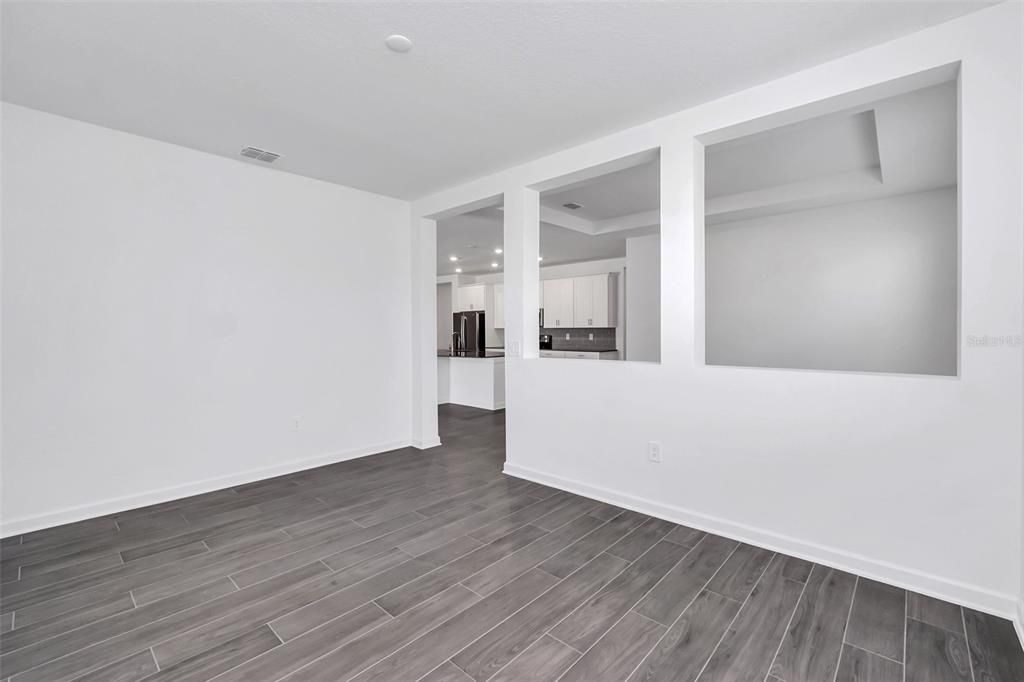 For Rent: $3,100 (4 beds, 3 baths, 2911 Square Feet)