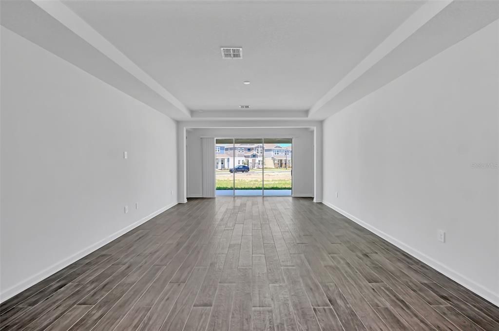 For Rent: $3,100 (4 beds, 3 baths, 2911 Square Feet)