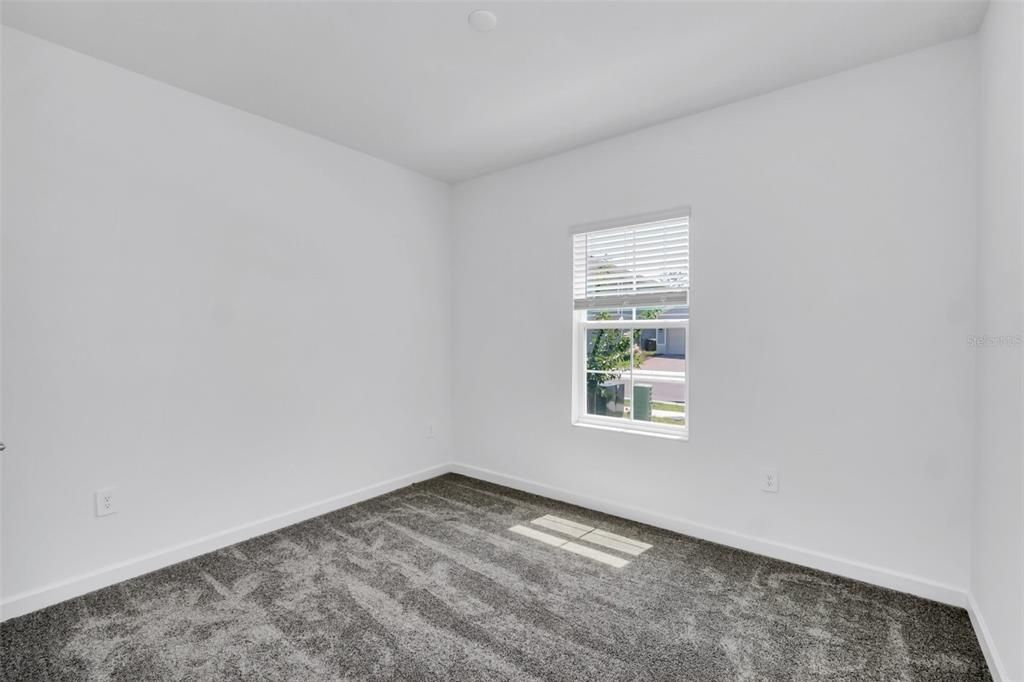 For Rent: $3,100 (4 beds, 3 baths, 2911 Square Feet)