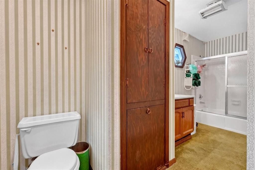 For Sale: $1,600,000 (2 beds, 2 baths, 2304 Square Feet)