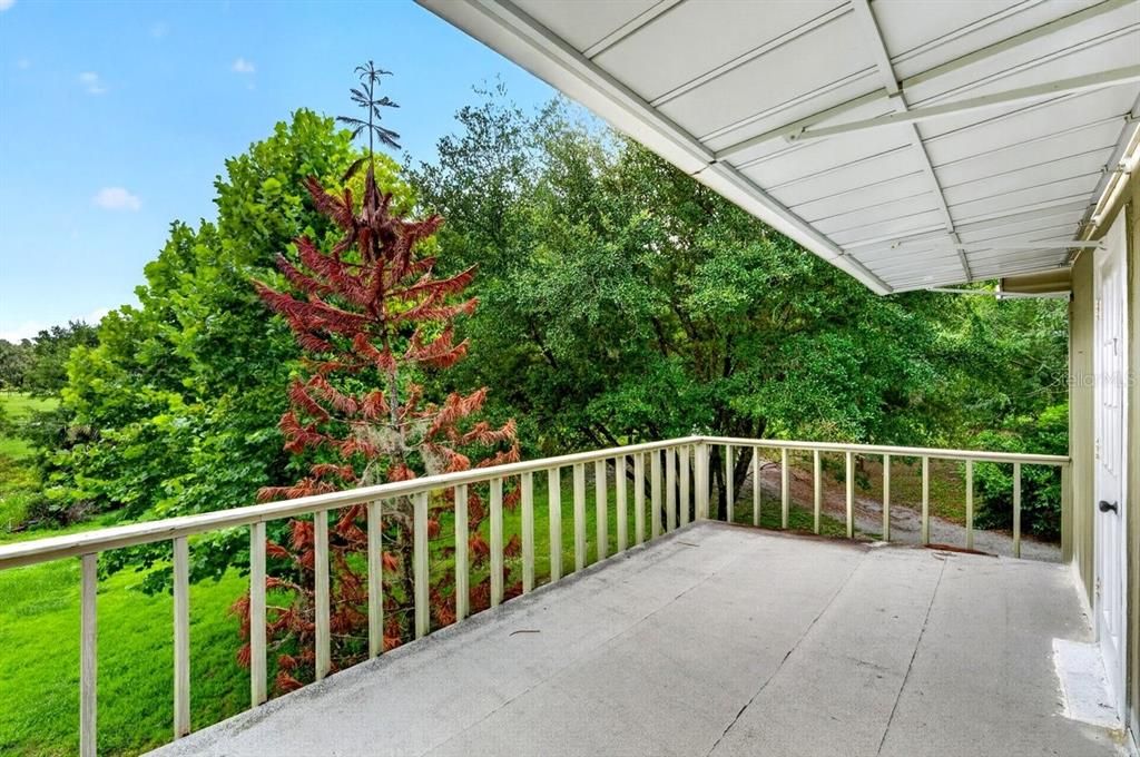 For Sale: $1,600,000 (2 beds, 2 baths, 2304 Square Feet)