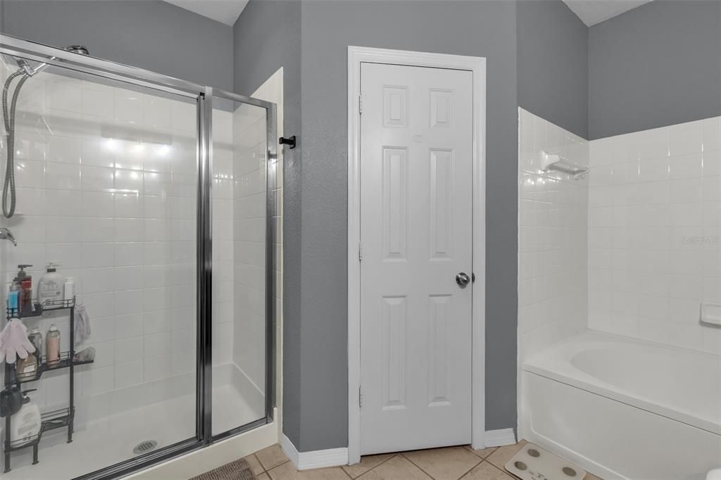 For Rent: $2,000 (2 beds, 2 baths, 1158 Square Feet)