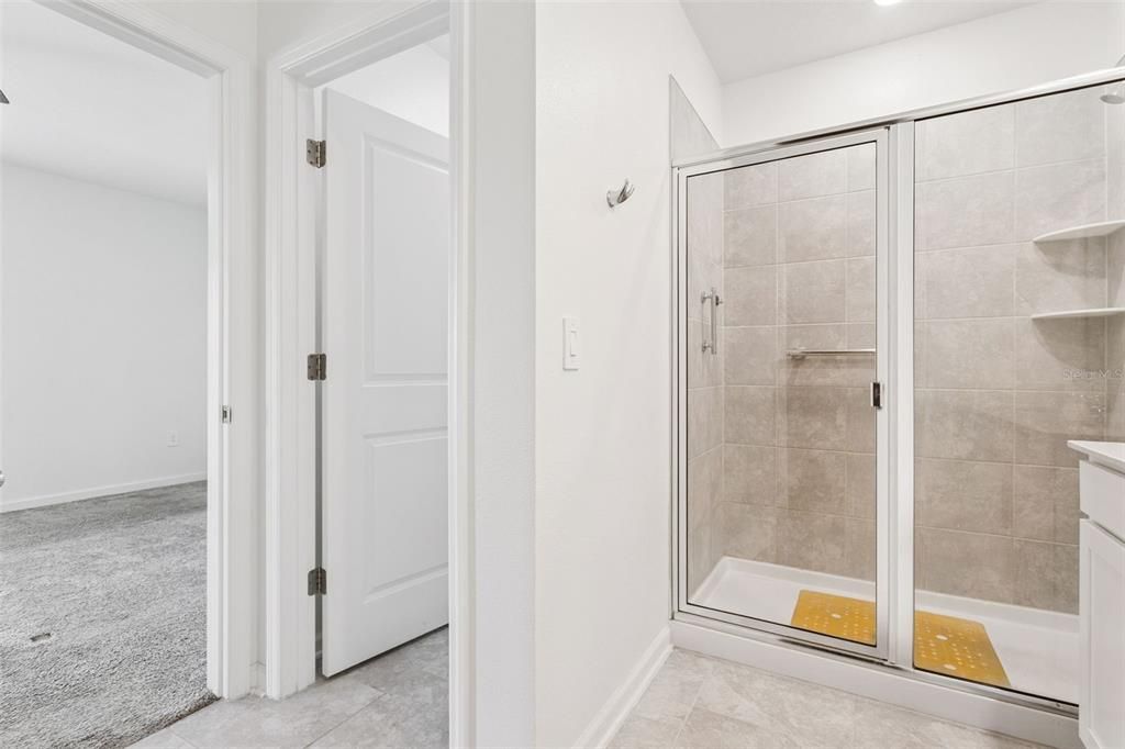 En Venta: $298,500 (3 camas, 2 baños, 1432 Pies cuadrados)