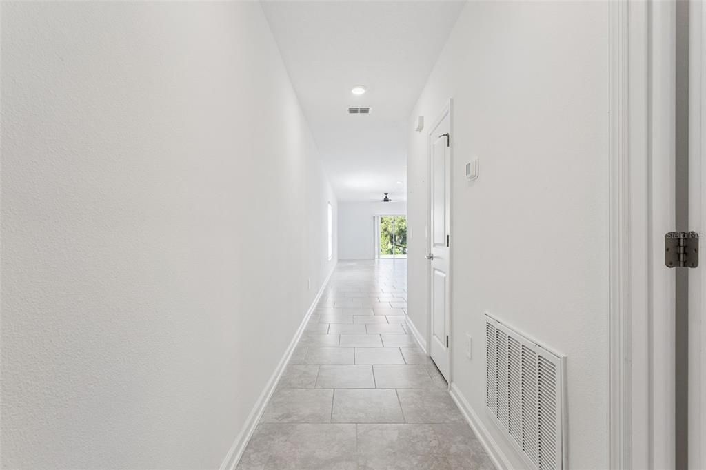 En Venta: $298,500 (3 camas, 2 baños, 1432 Pies cuadrados)