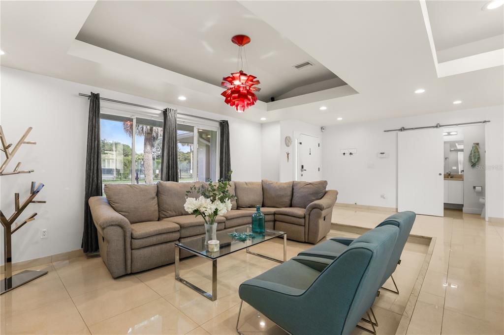 Activo con contrato: $430,000 (3 camas, 3 baños, 2021 Pies cuadrados)
