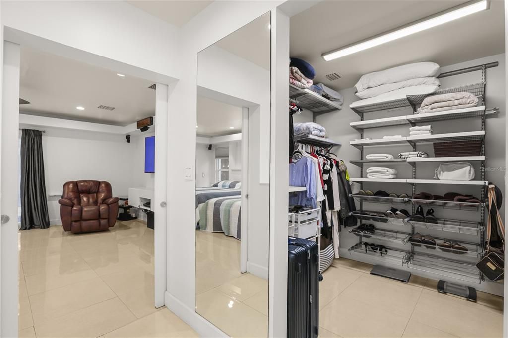 Activo con contrato: $430,000 (3 camas, 3 baños, 2021 Pies cuadrados)