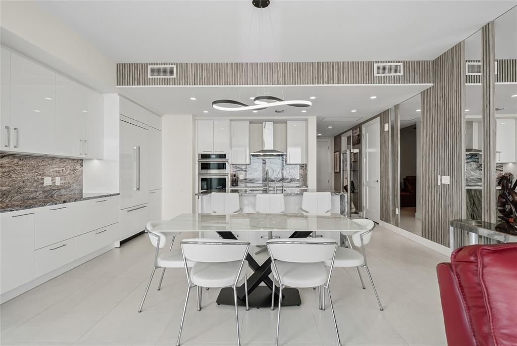 For Rent: $12,900 (2 beds, 2 baths, 1663 Square Feet)