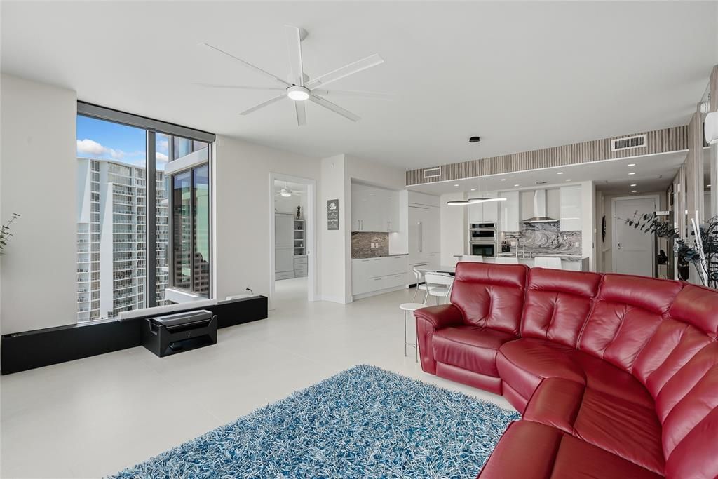 For Rent: $12,900 (2 beds, 2 baths, 1663 Square Feet)