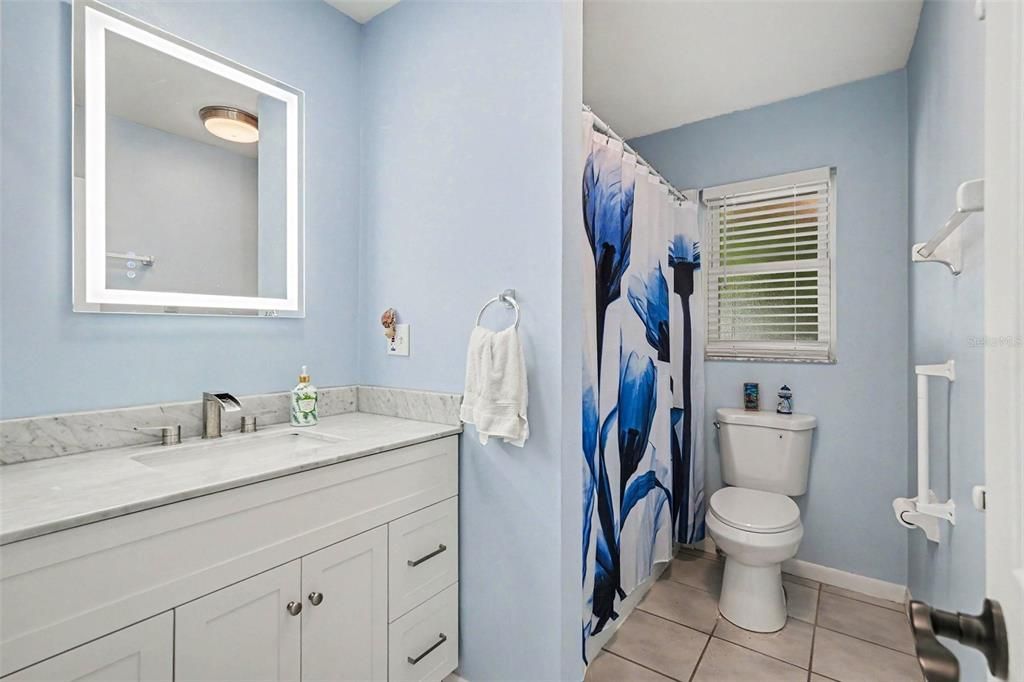 For Sale: $335,000 (3 beds, 2 baths, 2304 Square Feet)