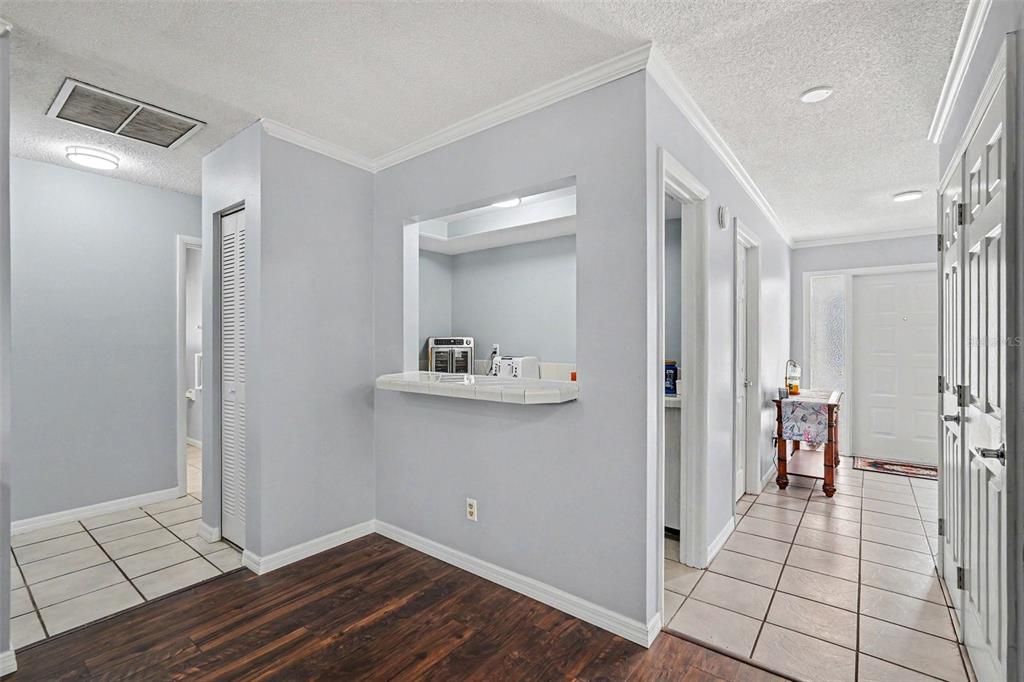 For Sale: $335,000 (3 beds, 2 baths, 2304 Square Feet)