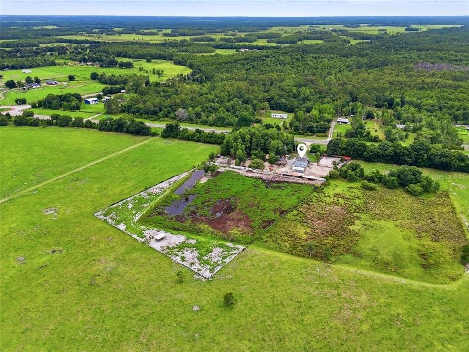 На продажу: $600,000 (3 спален, 2 ванн, 1828 Квадратных фут)