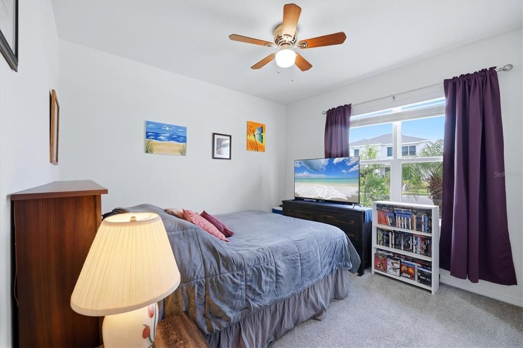 For Sale: $449,000 (4 beds, 2 baths, 1828 Square Feet)