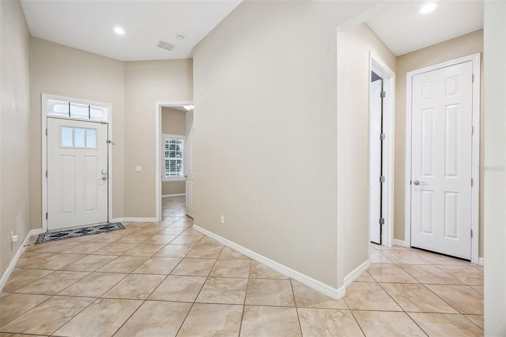 For Sale: $639,900 (4 beds, 3 baths, 2648 Square Feet)