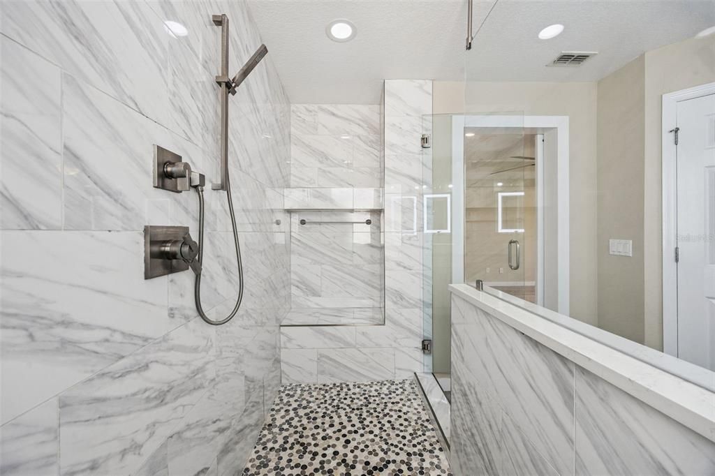 For Sale: $639,900 (4 beds, 3 baths, 2648 Square Feet)