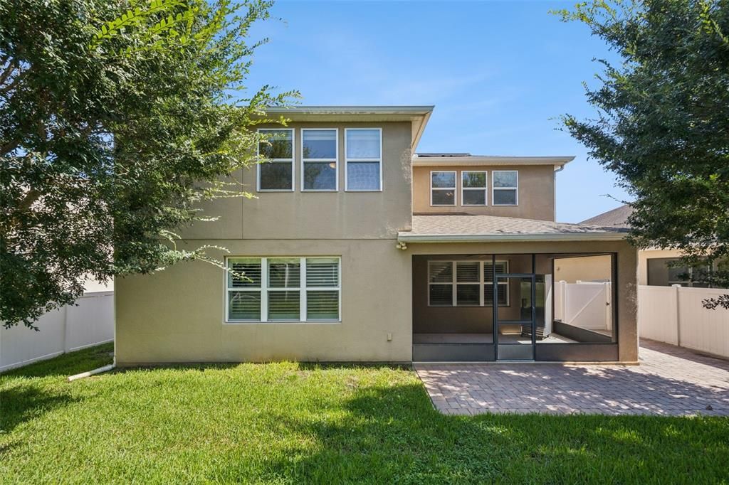 For Sale: $639,900 (4 beds, 3 baths, 2648 Square Feet)